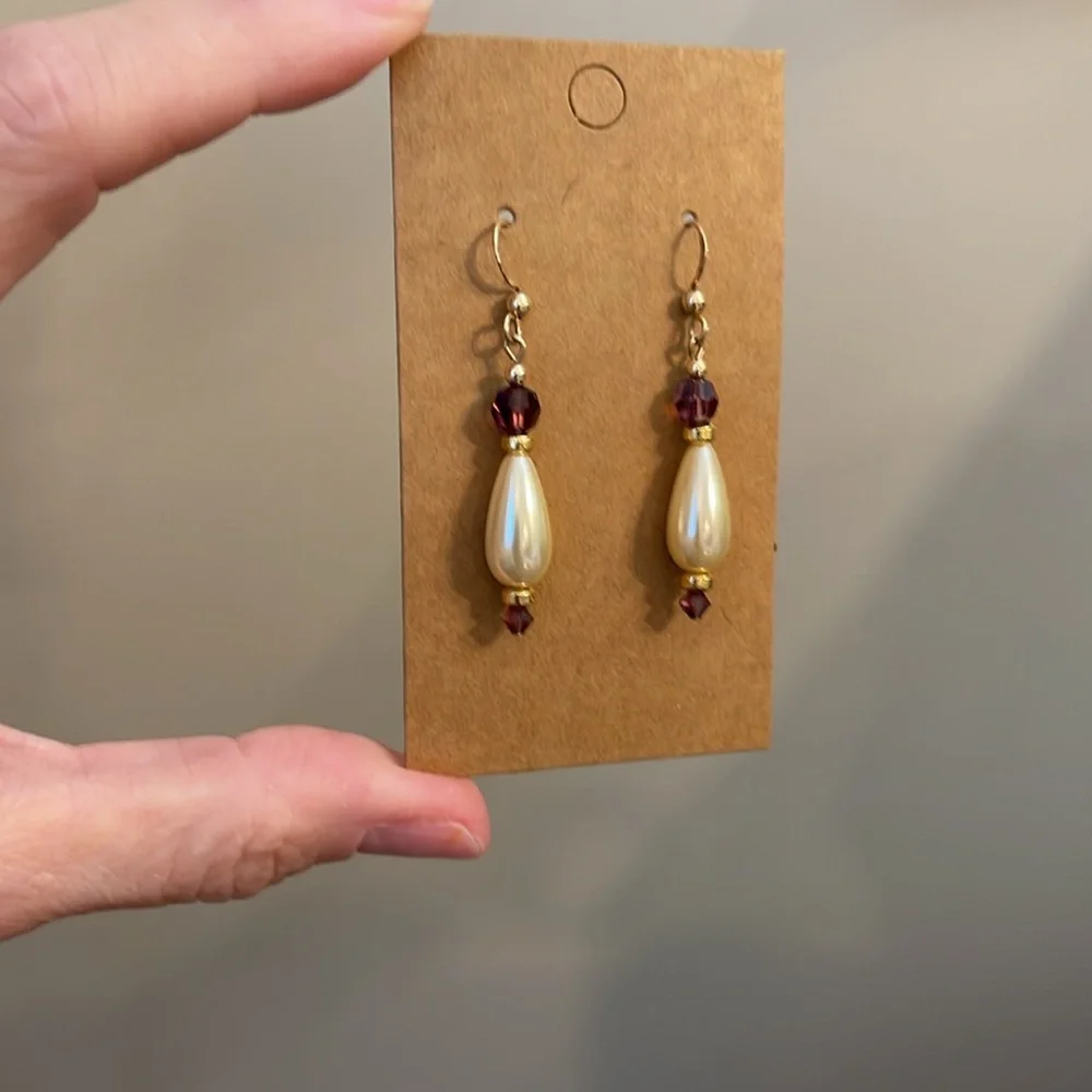 Vintage 14kt Gold Filled Faux Pearl & Purple AB Dangle Earrings